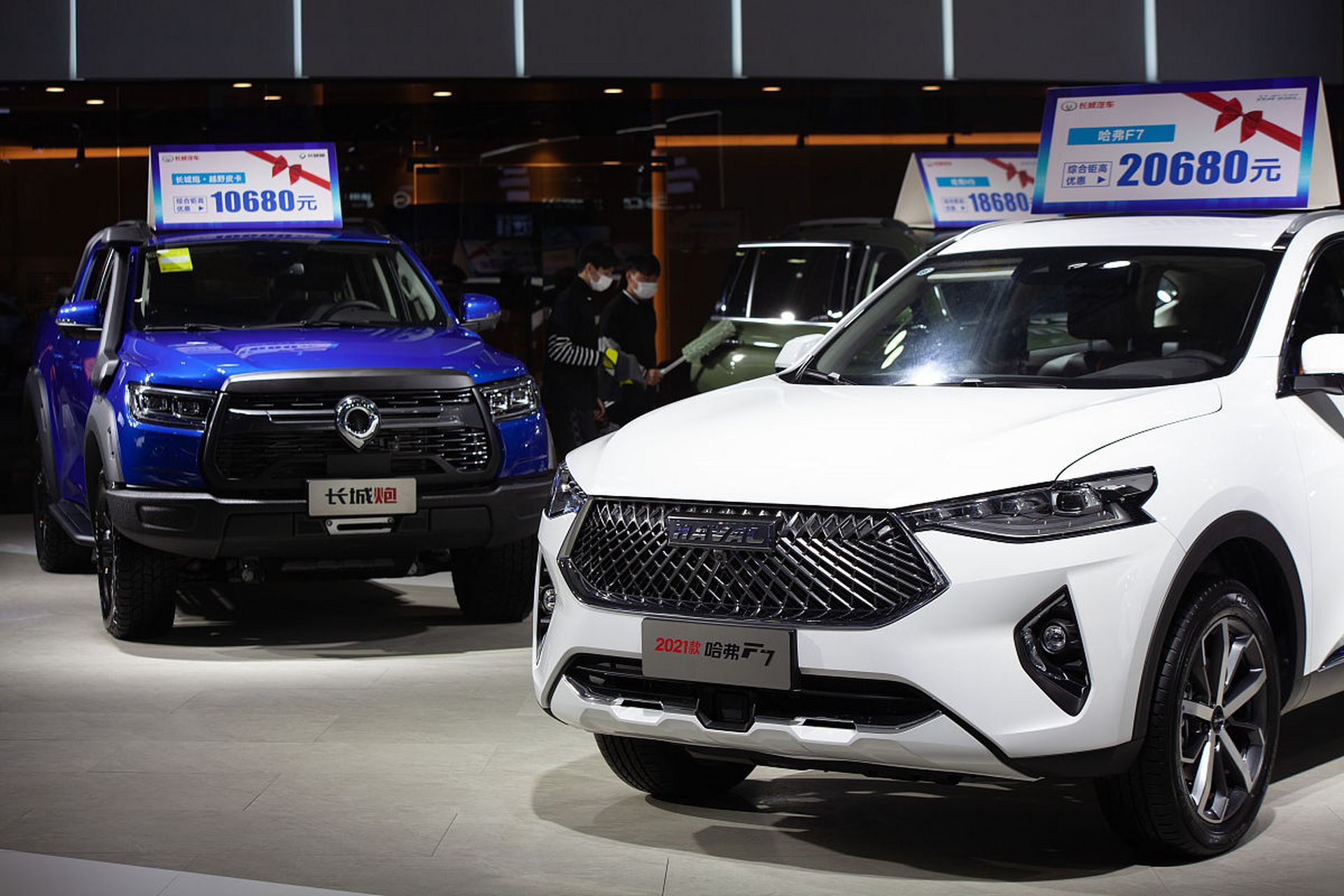 驾驶感受与性能表现均获车主称赞![原文:问界m5油箱容量揭秘:容.