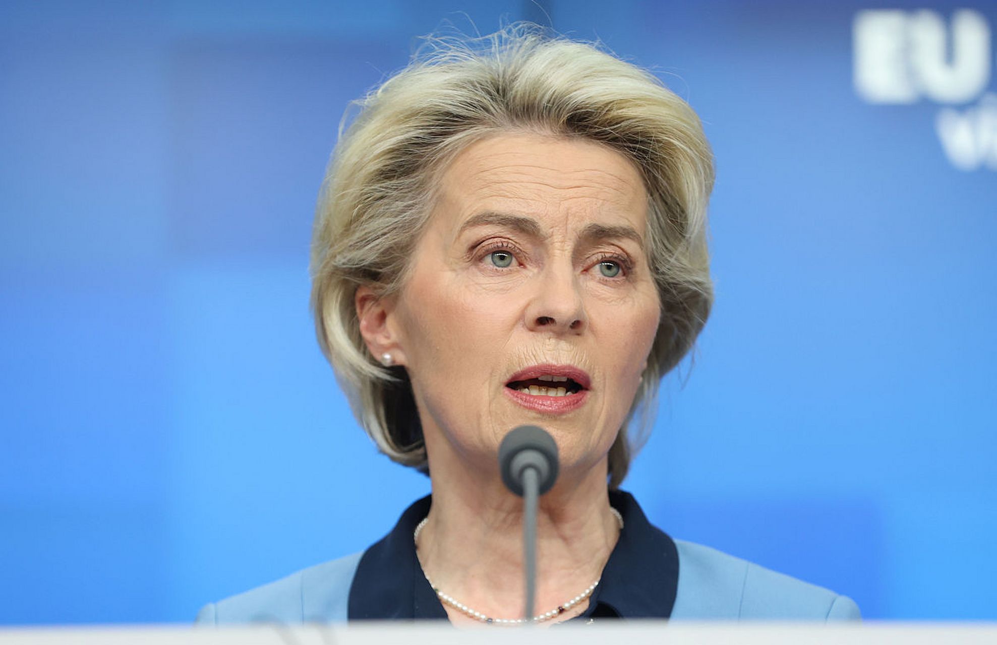 冯德莱恩,这位看起来神秘而优雅的女性,让我们一起来扒扒她的"底"吧!