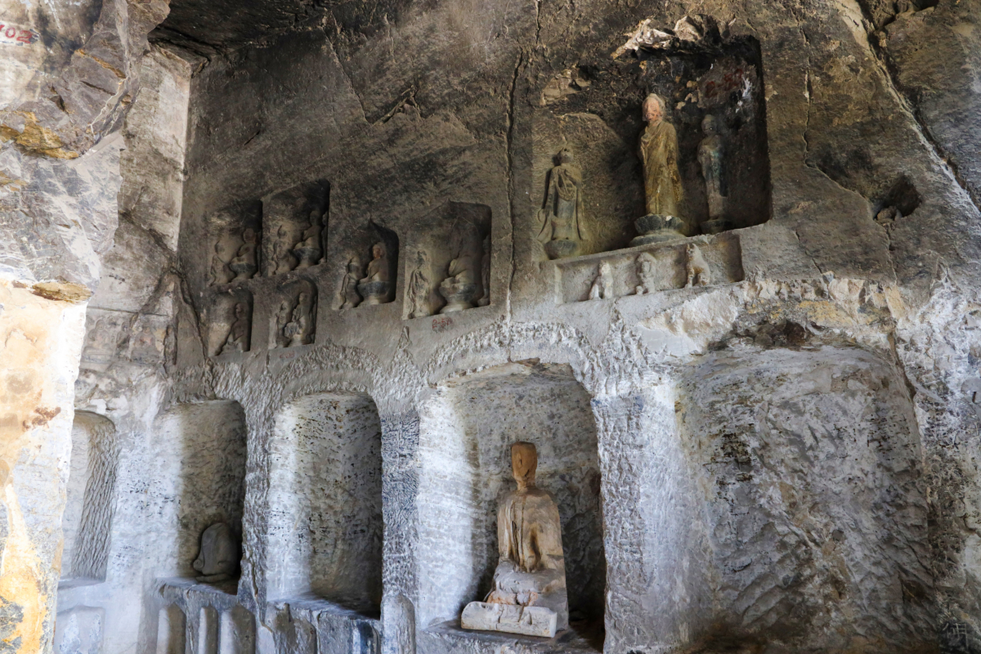 穿越时空的旅行# 响堂山石窟是中国北齐至明清时期的石窟艺术宝库.