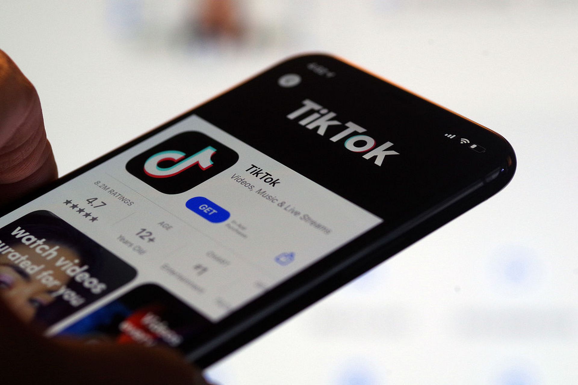 tiktok连续12个季度登顶应用下载量全球榜单 近日,sensortower发布了