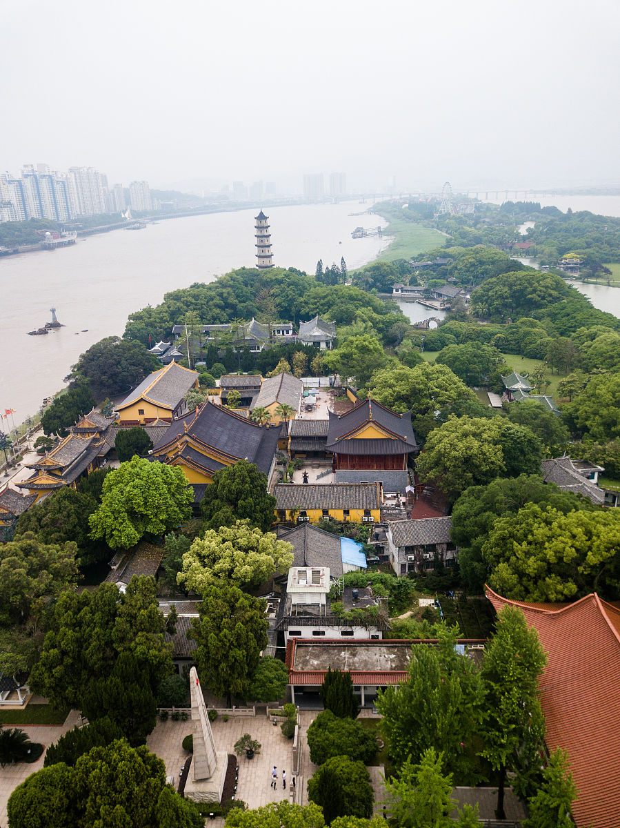 哎,说起温州市区的那颗璀璨明珠——江心屿,那可真是个不得了的地方