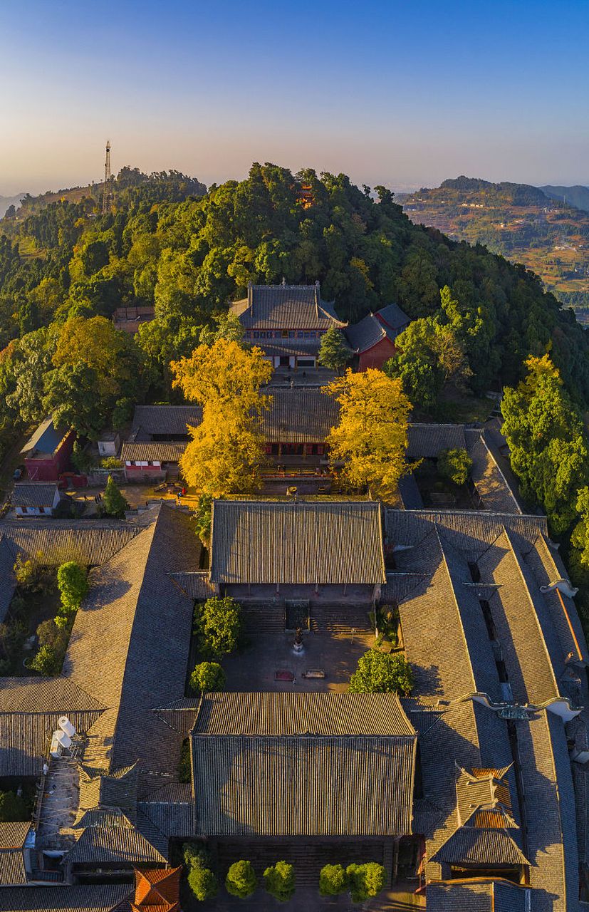 金堂云顶山风景区图片