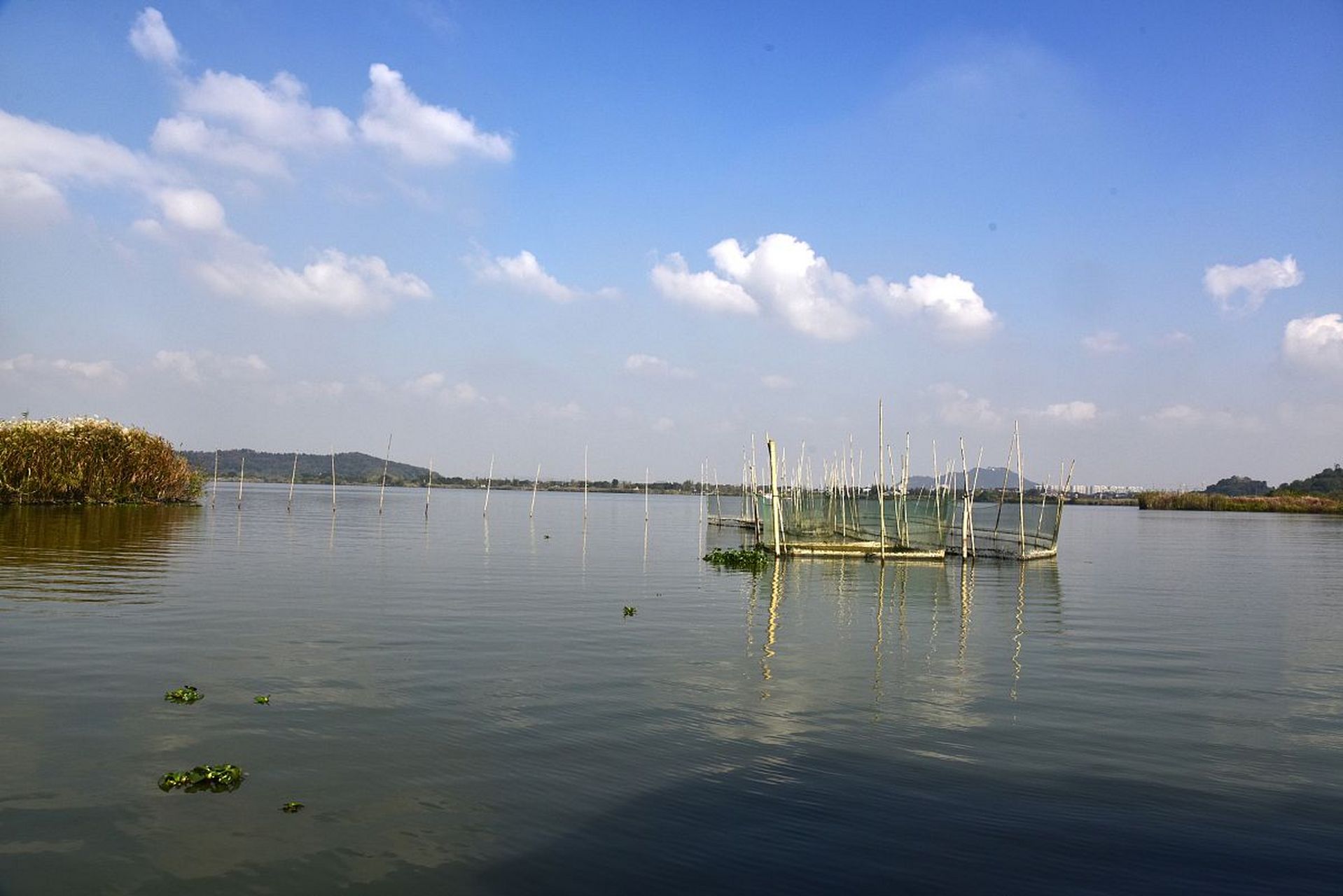 江苏徐州云龙湖风景区,位于徐州市区南部,就像是镶嵌在徐州大地的一颗