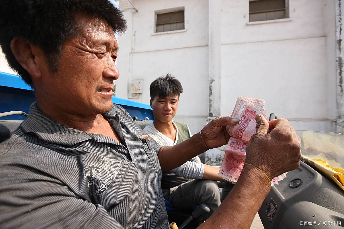 农村低保迎来新变革,三类特殊情形可直接免年审,我们都知道,农村在