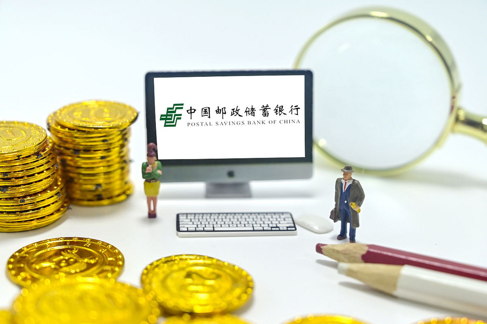 贴现是指票据持有人将未到期的票据背书转让给银行,银行受理后从票据