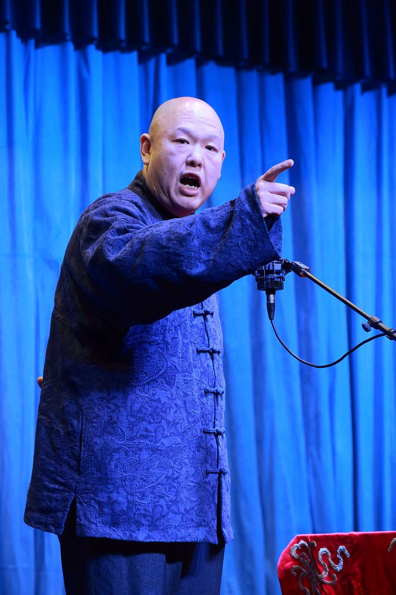 曹云金,何云伟,王月波火了