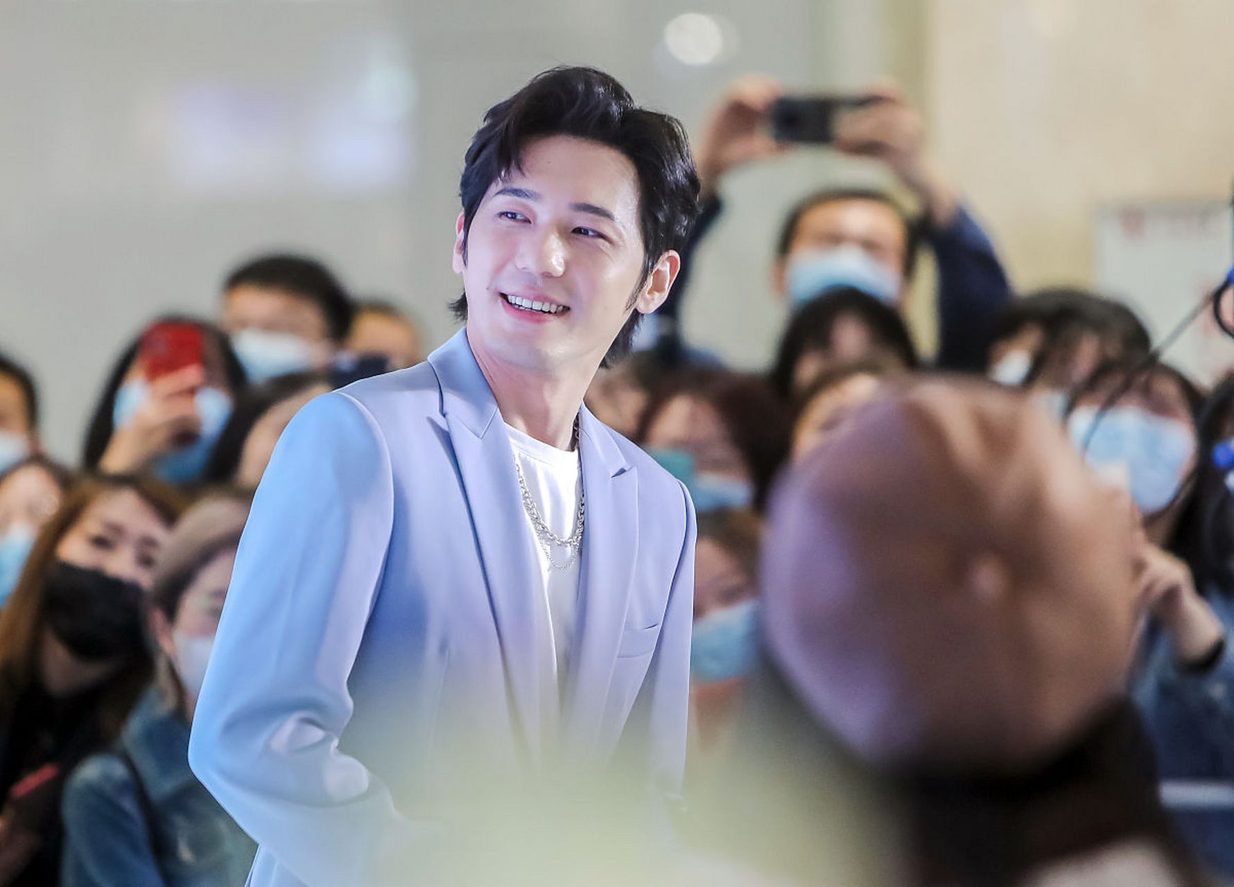 白宇和朱一龙虽为娱乐圈大热明星,却鲜少同台,引发网友猜测.