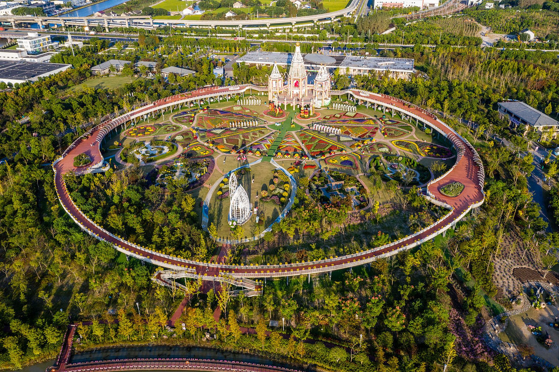 嬉行记# 上海奇想花园,一个历史悠久,充满魅力的地方,自古以来就被