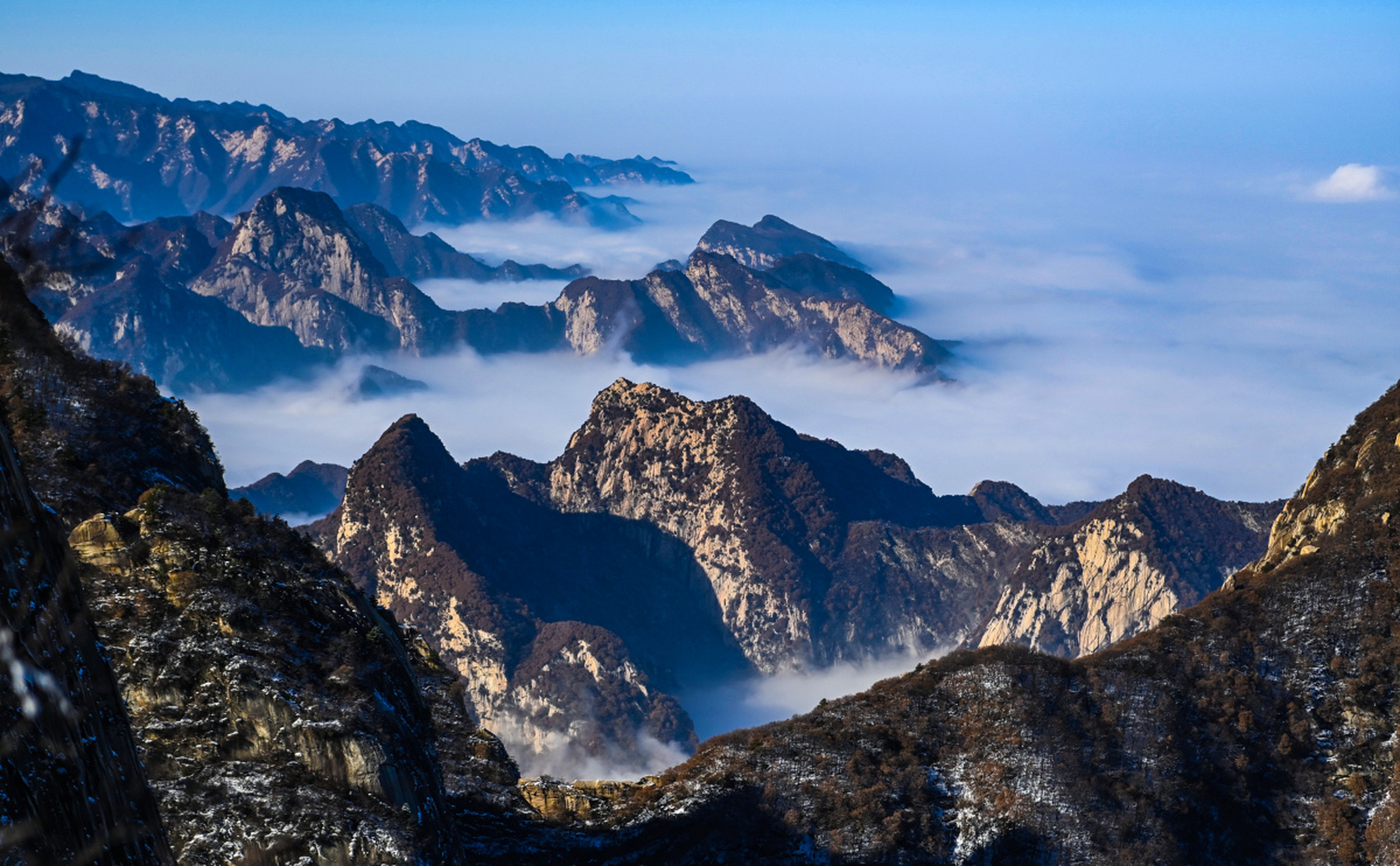 玉泉院:华山脚下,步行上山,感受古朴的建筑和宁静的山水 2.