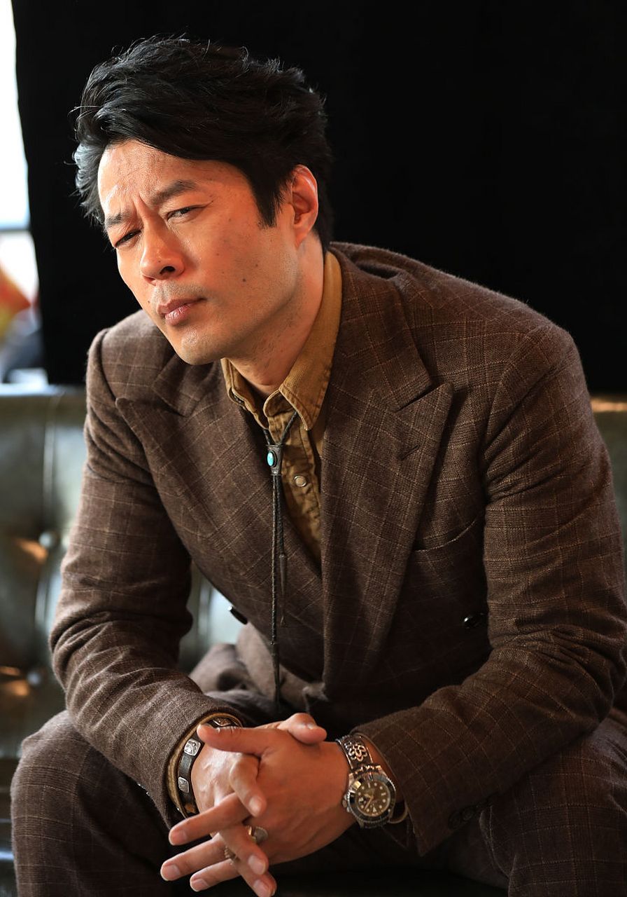 演员谭凯,快被网友笑不活了!