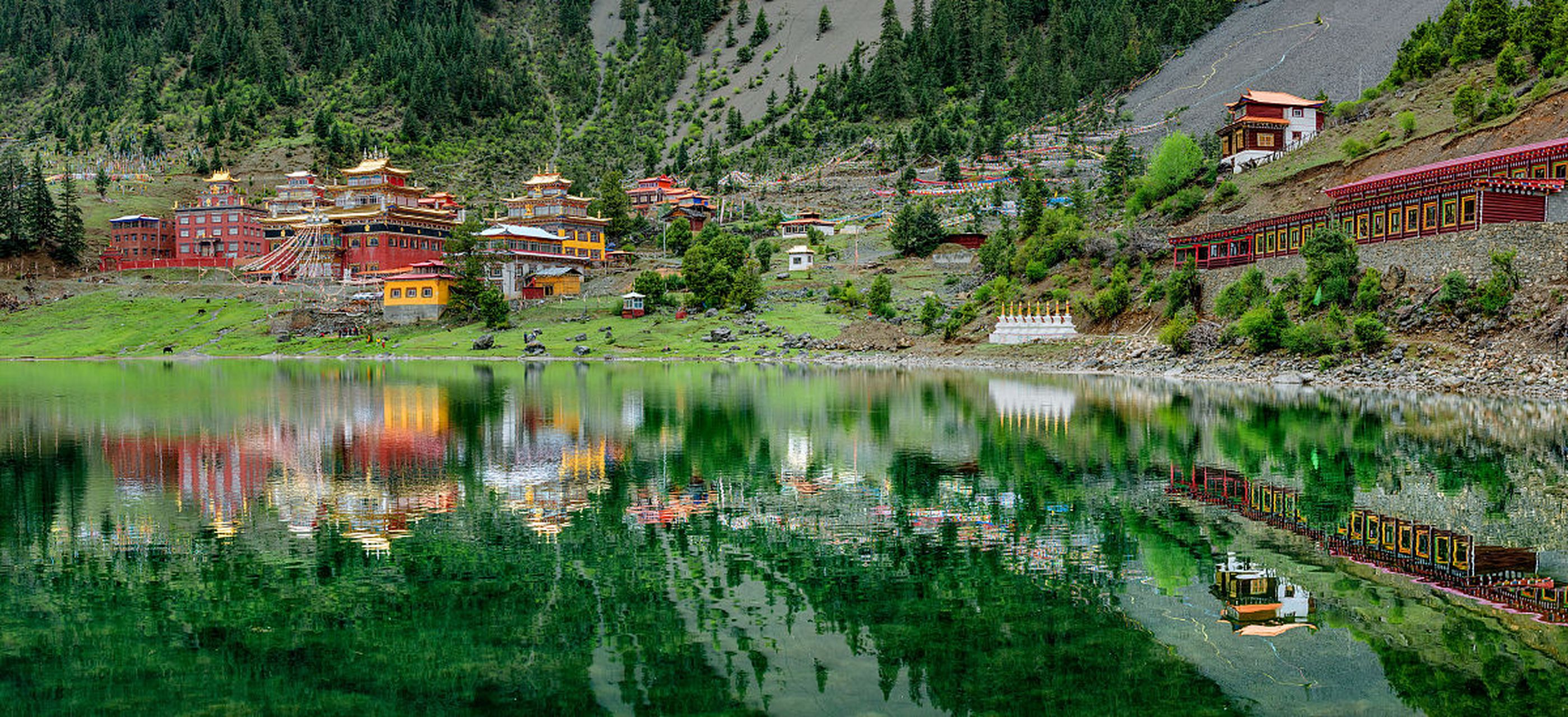 国内文旅# 四川·新龙,下一个稻城,它偏安一隅,却有着惊艳的风光.