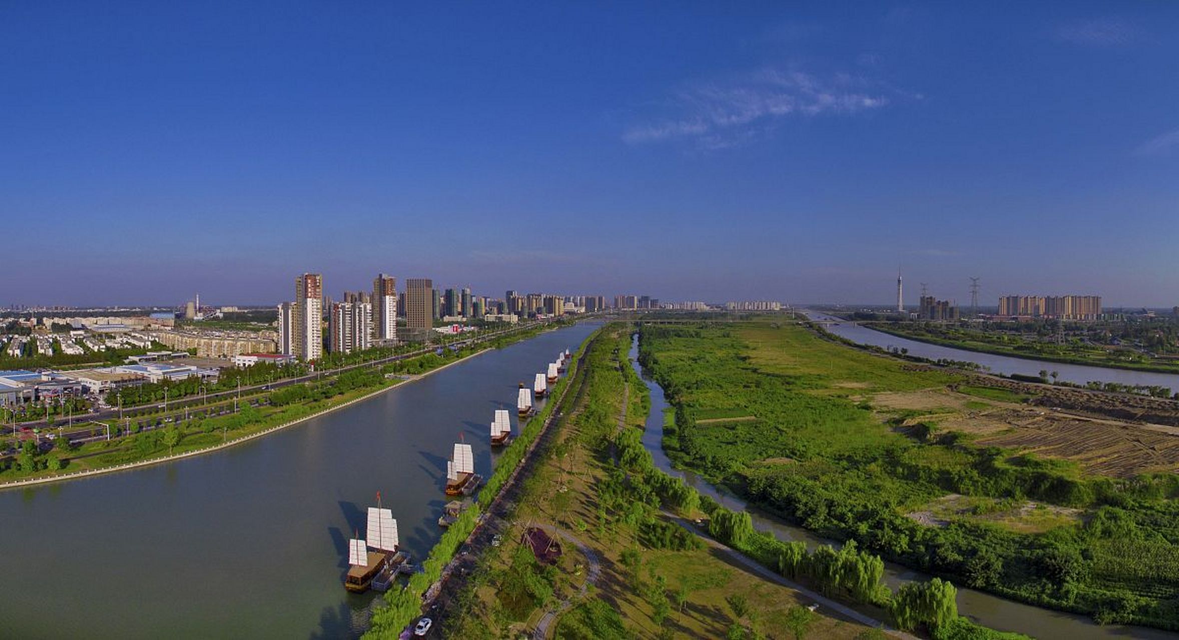 尤其是给钦州,平陆运河在钦州的影响是显而易见的,钦州因平陆运河