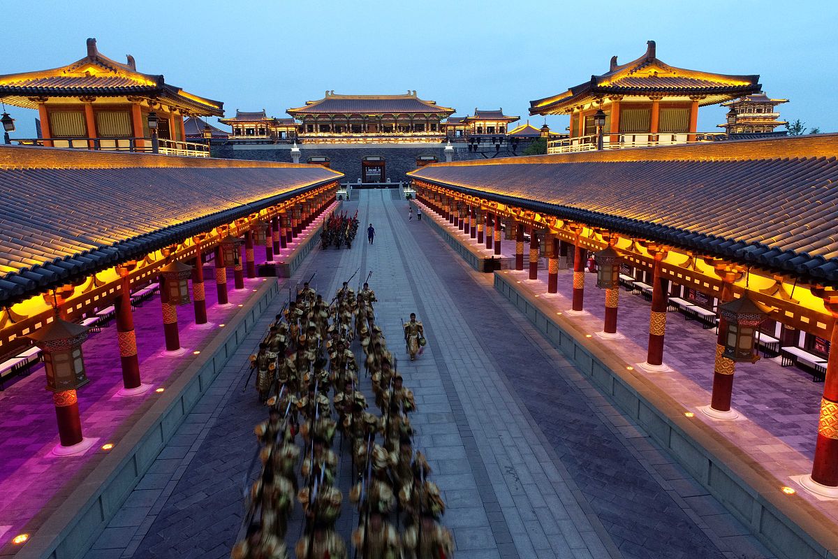 荆州秋天的楚王宫,是否带来宫殿的秋日韵味?