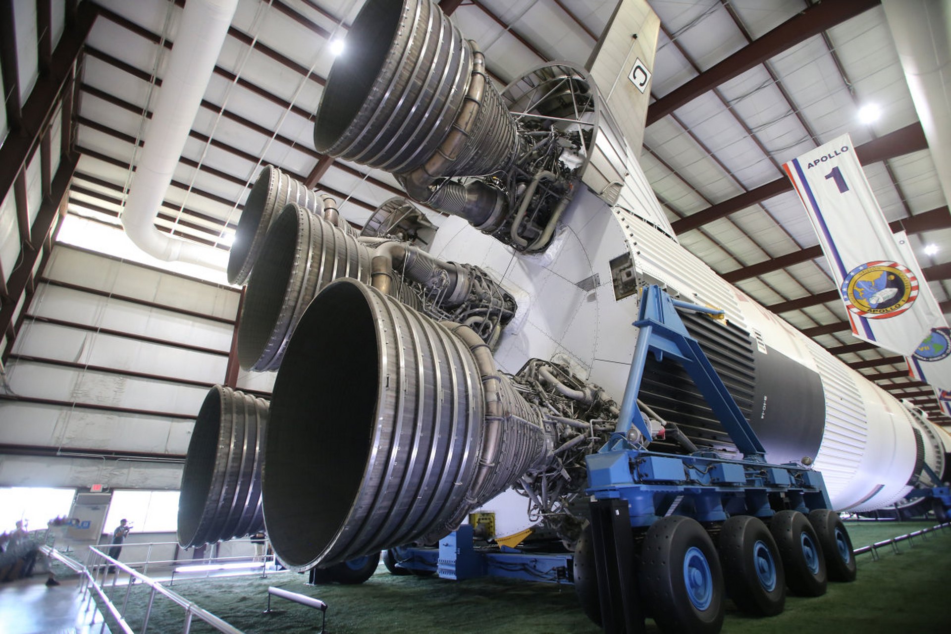 中国新一代jf22超高速30马赫风洞验收 美专家狂吐酸葡萄  官媒近日