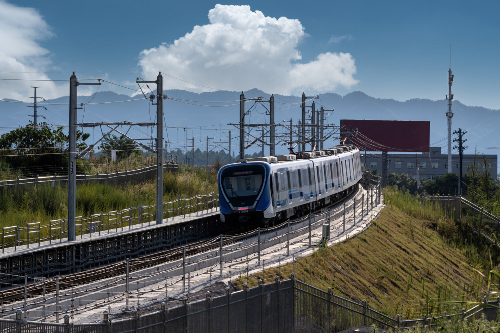 重庆九龙坡建议加快启动19号线轨道交通建设,西彭引入四川蜀道集团