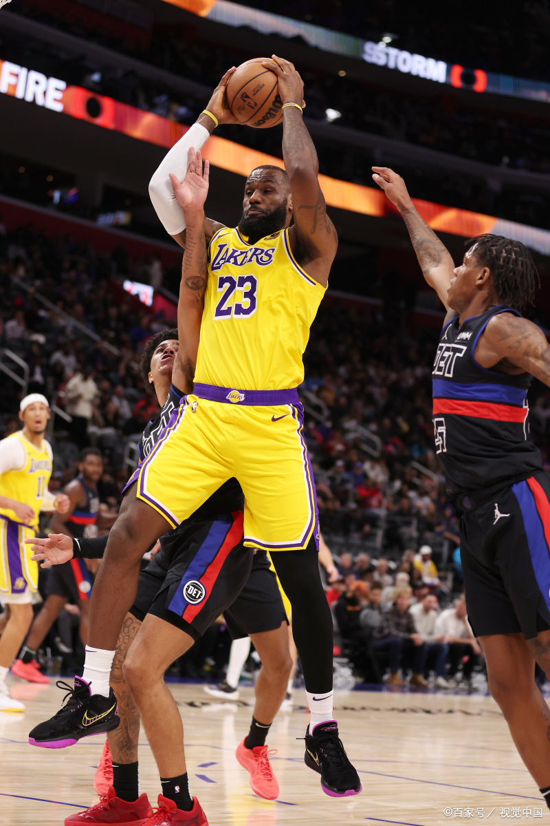 nba无限期禁赛追梦格林#  在nba的赛场上,追梦格林因为一次激烈的