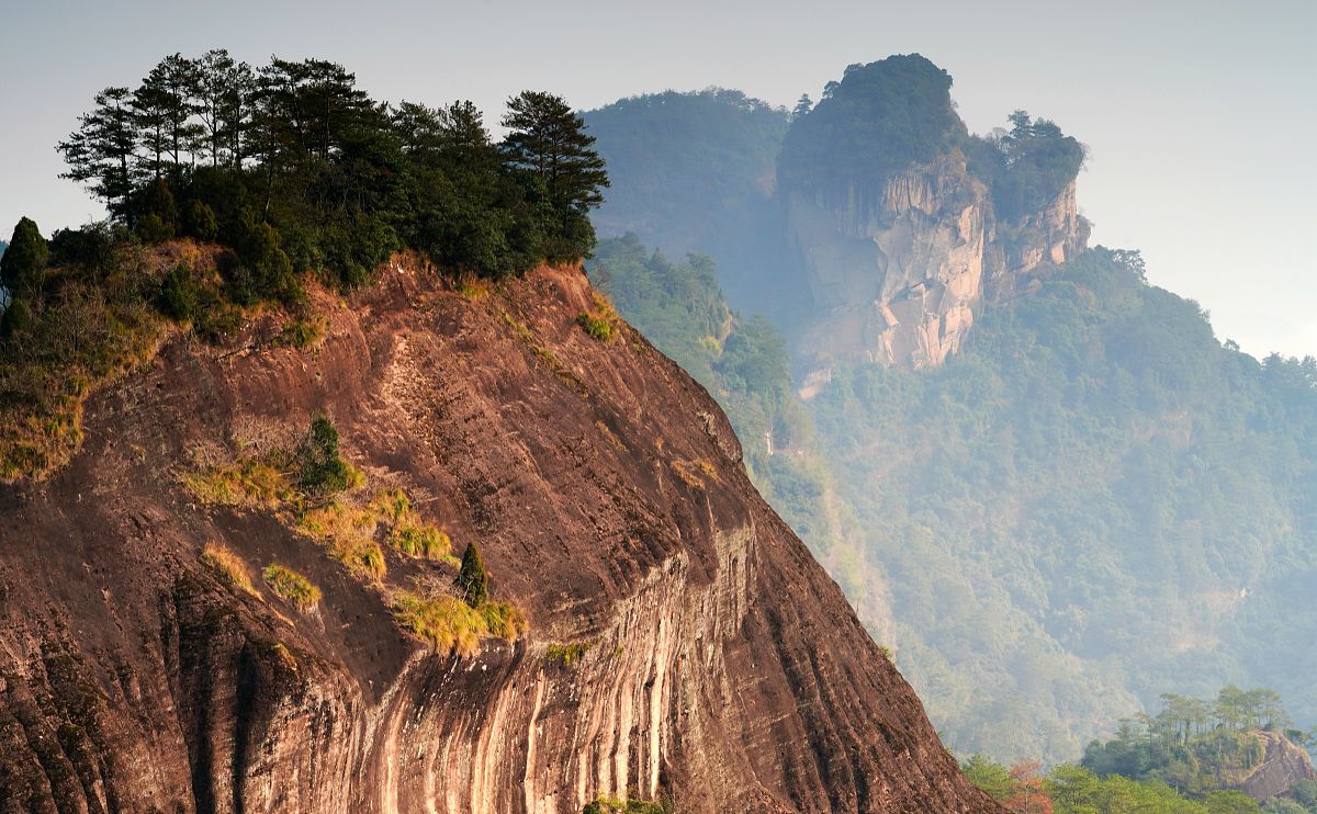 巍然柔美的武夷山
