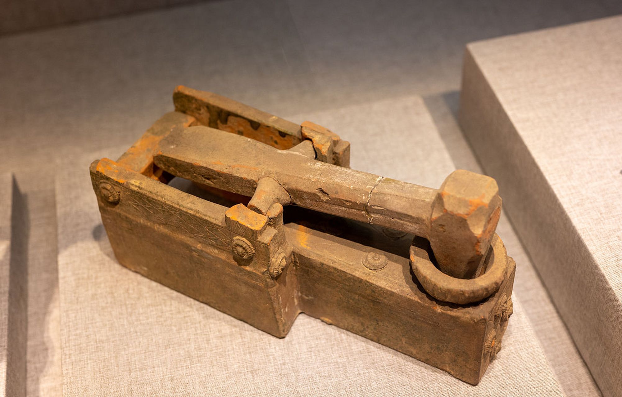 陶碓dui 稻谷脱壳工具