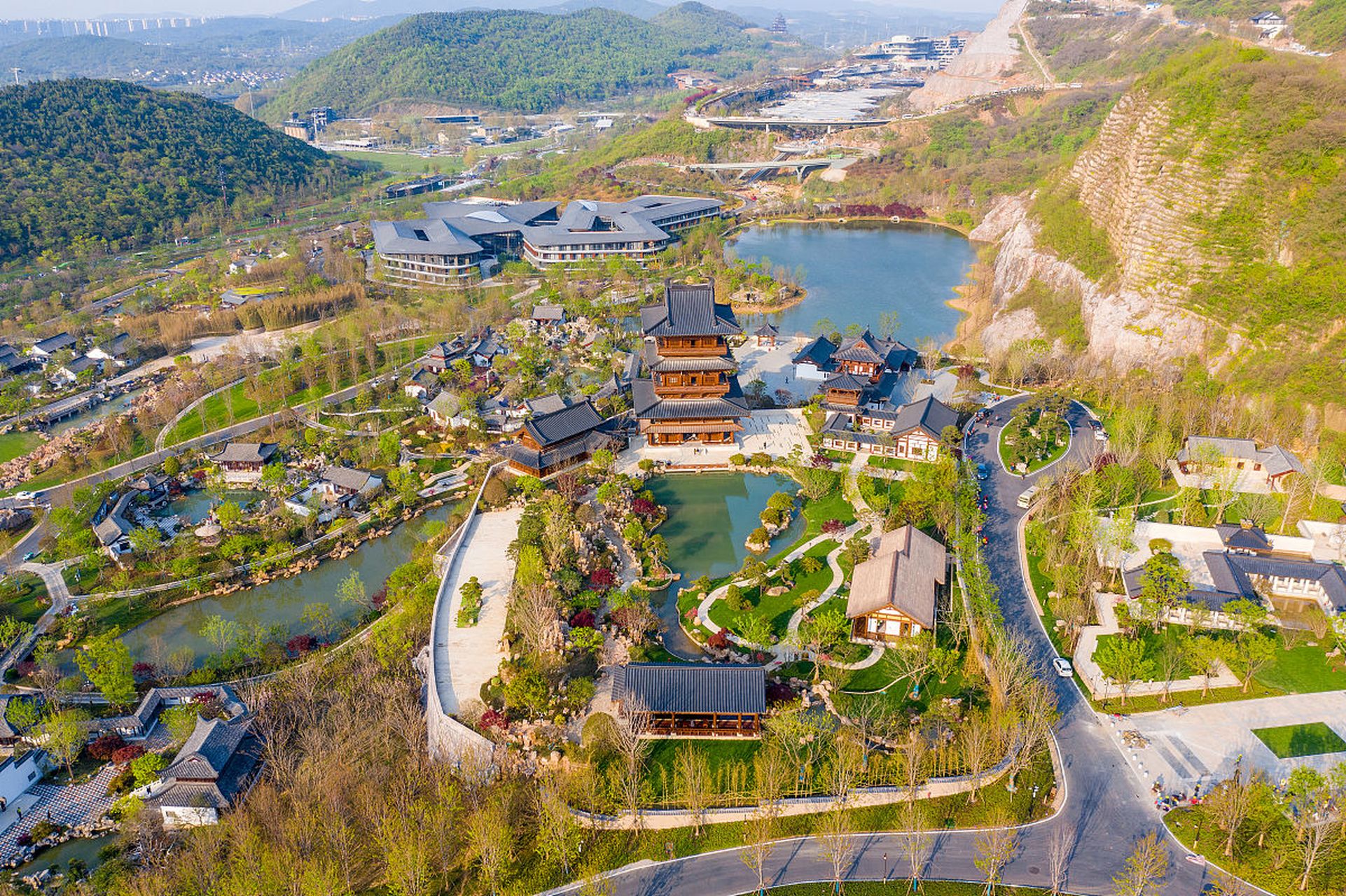 我在江苏南京,和家乡美景(粘)在一起,带您畅玩江苏园博园,江苏园博园