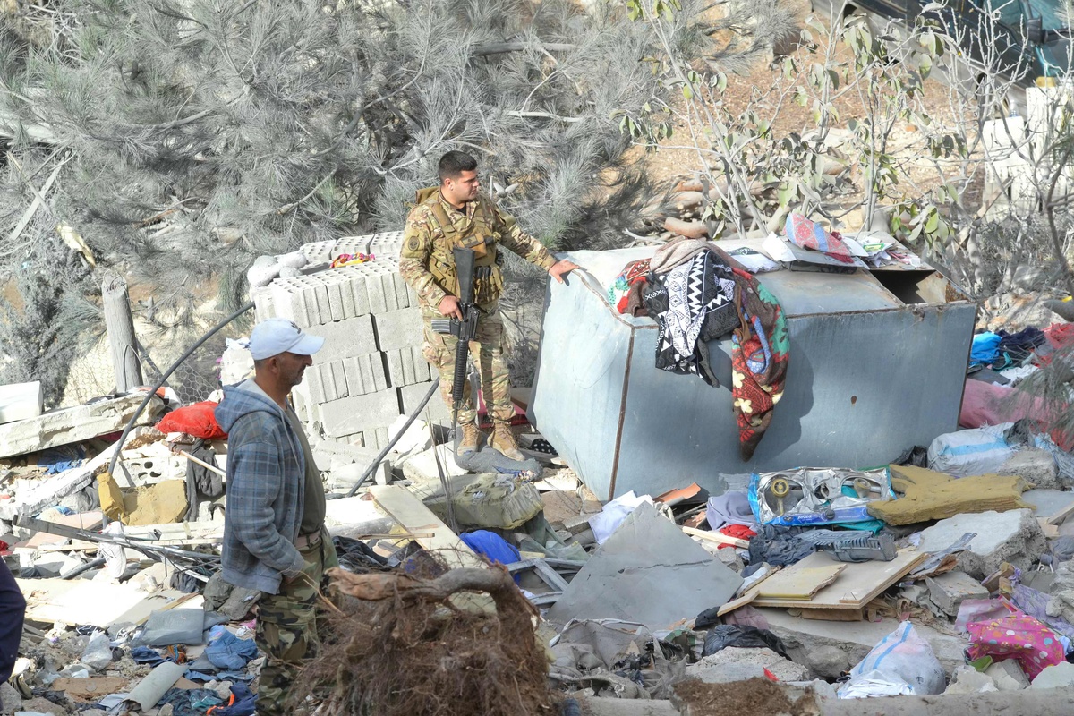哈梅内伊：将彻底摧毁以色列政权，伊朗导弹袭击致伤亡