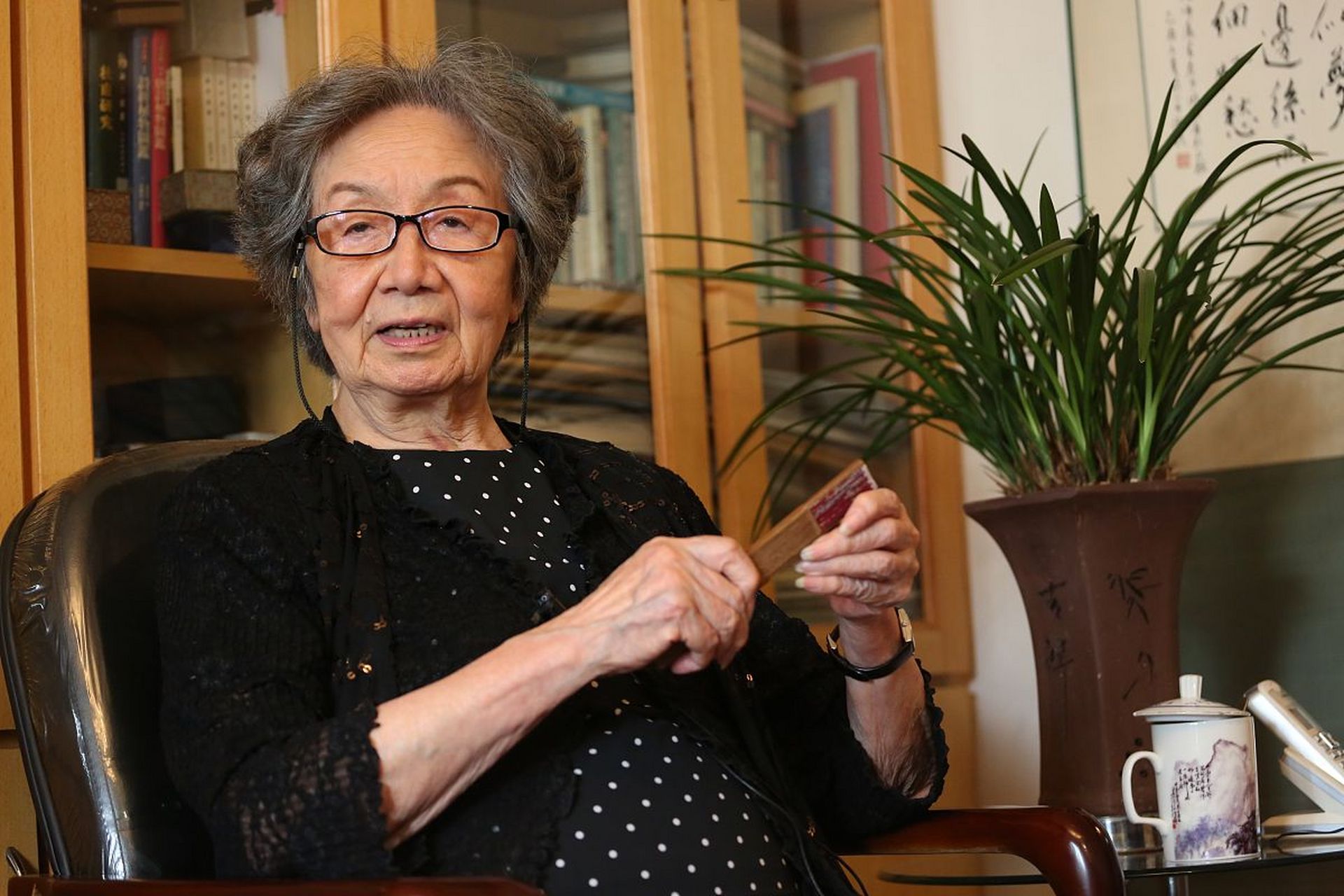 今天,让我们祝叶嘉莹百岁生日快乐!