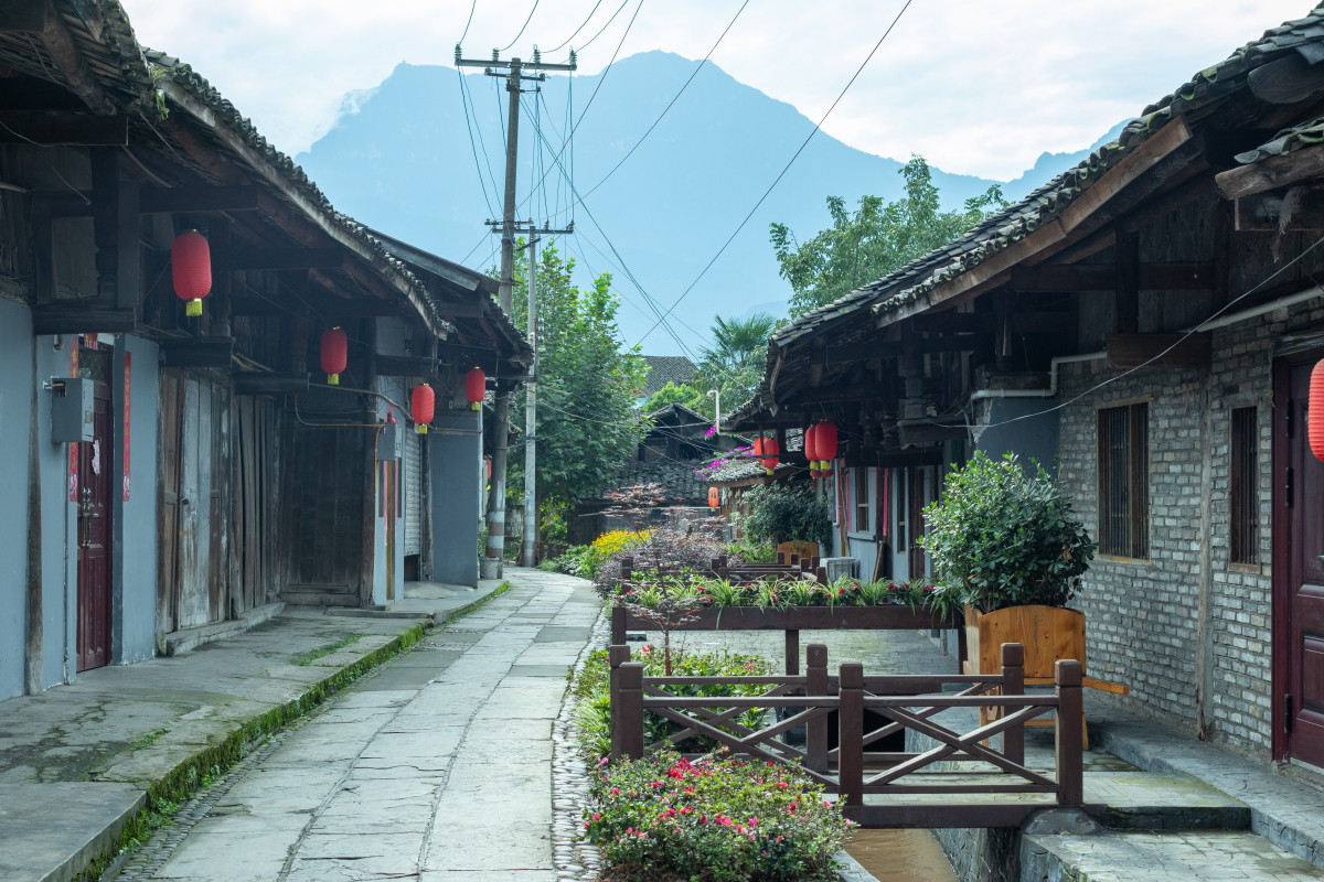 四川旅游必去十大景点推荐,蜀地风光,自然与人文的完美融合  尊敬的