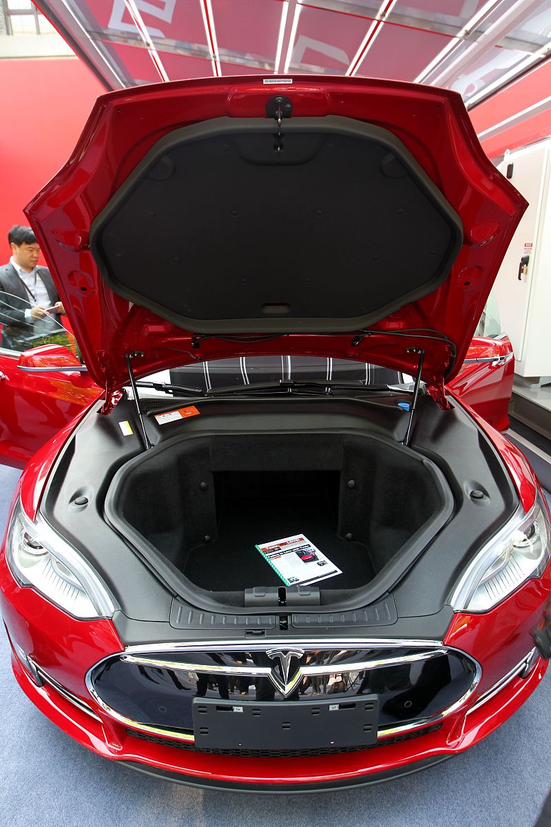 都是新能源车,为什么特斯拉有前备箱