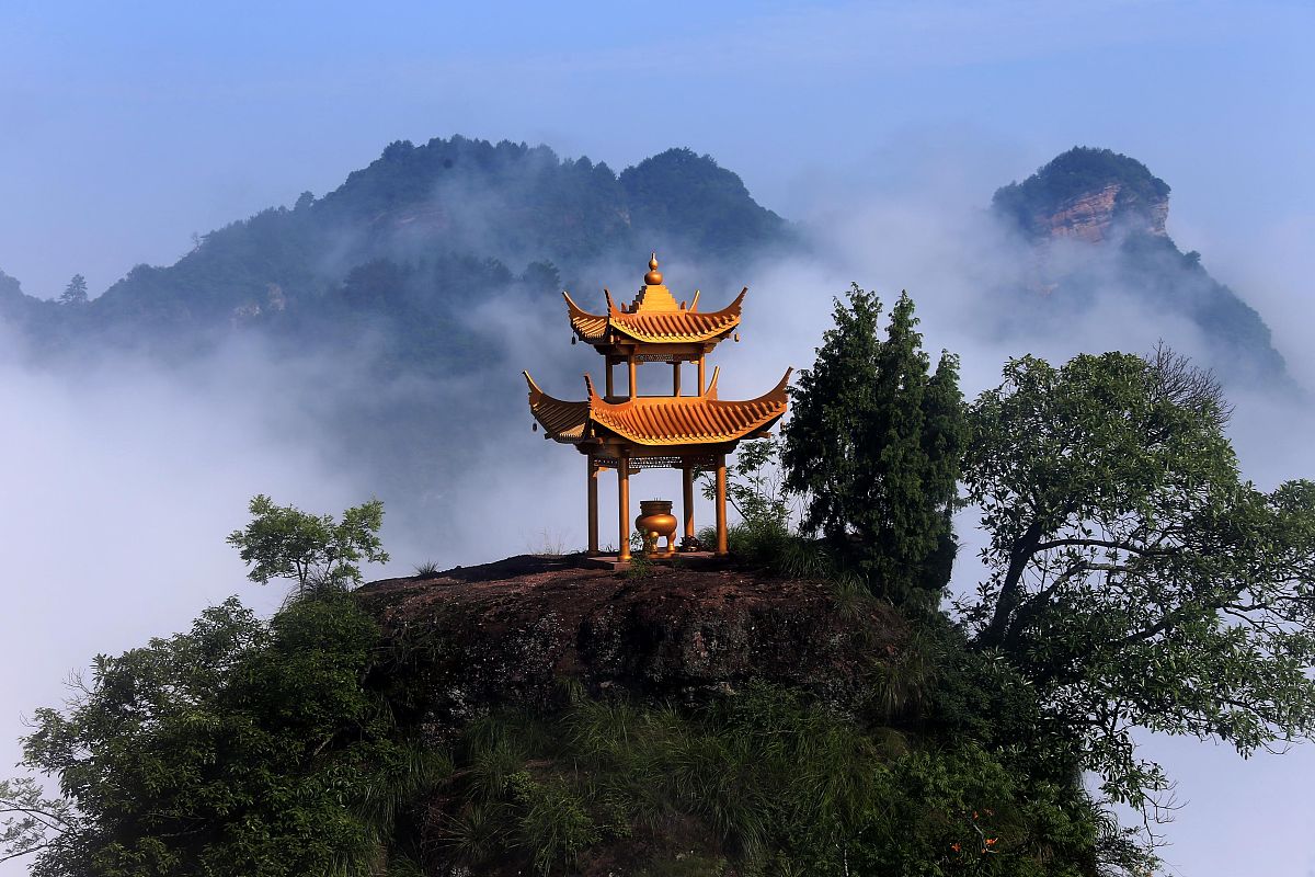 乾隆笔下的天下无双胜境,江南第一名山,竟是道教名山 安徽齐云山