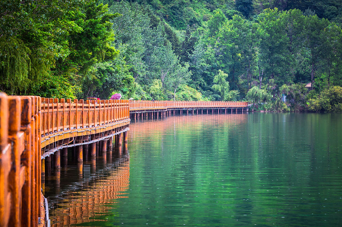 新县的香山湖国家水利风景区那可是个好地方