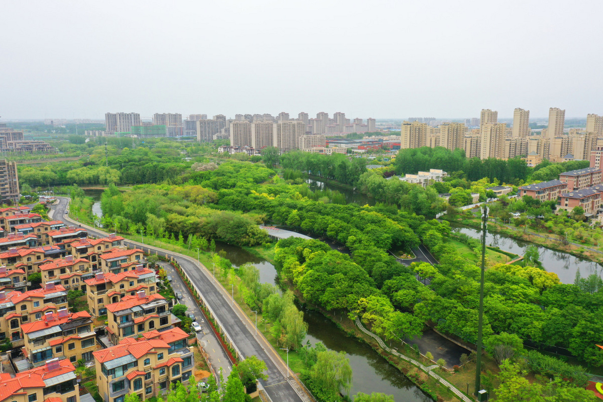 当你来到徐州,别忘了来睢宁公园感受一下这座城市的绿色魅力吧!