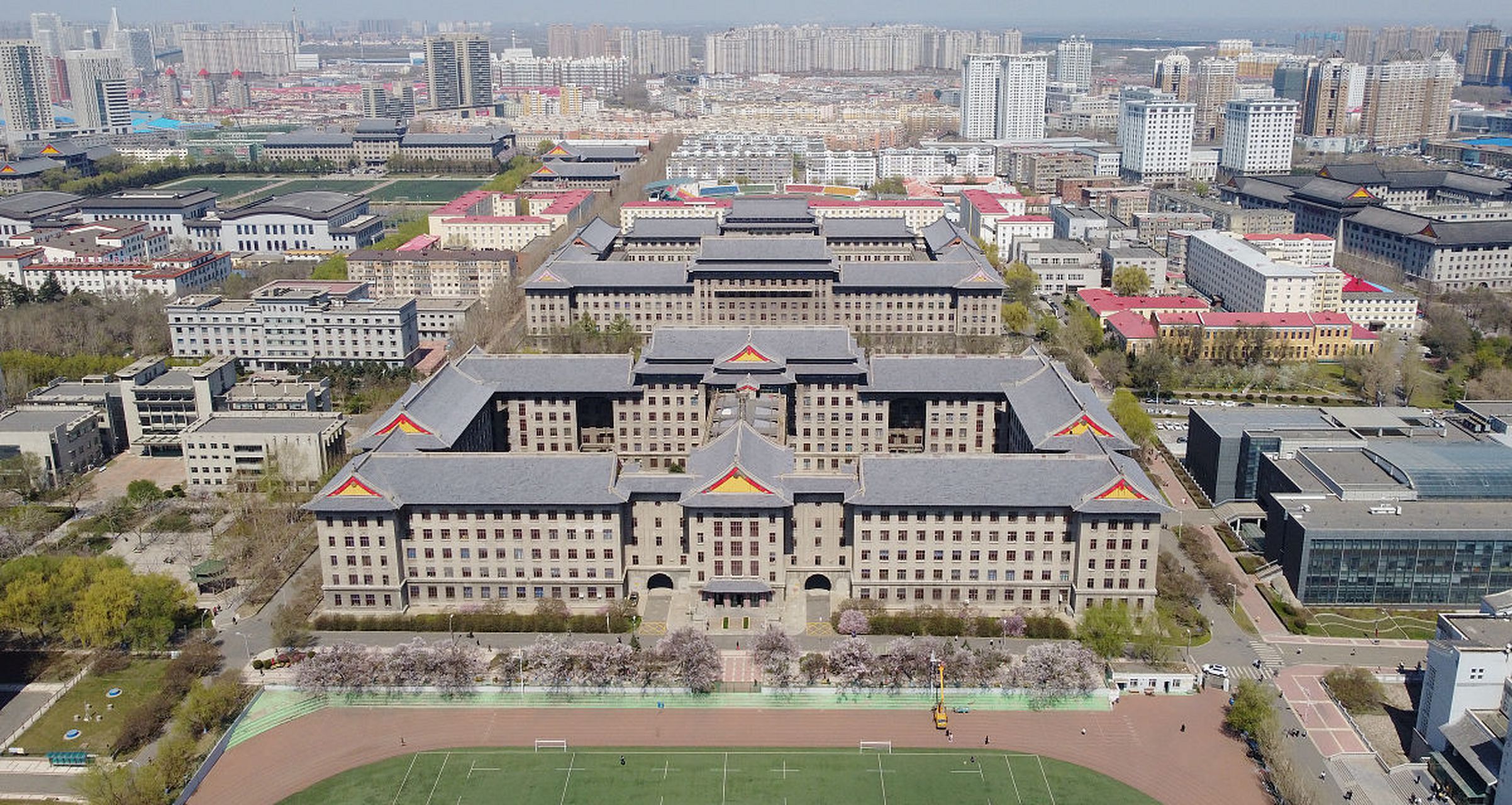 哈尔滨工程大学全景图图片