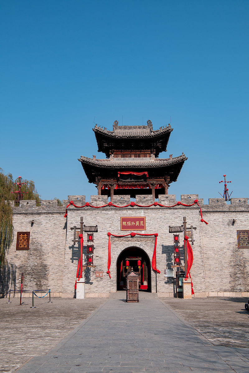 宋江杀人能逃走,是因为有七层关系网,那纵狗咬人的"安阳王"呢