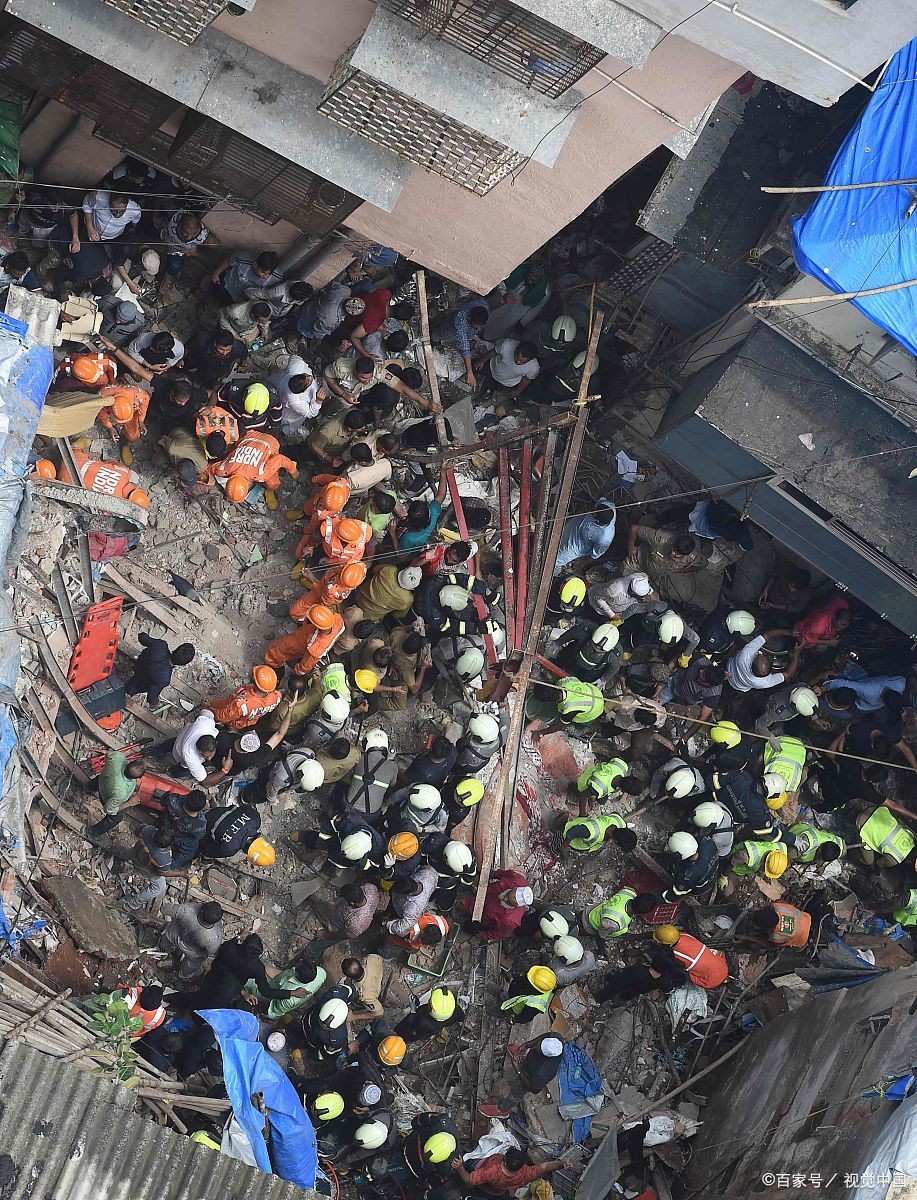 2025年2月13号上午11点33分,台湾台中市新光三越百货大楼里头,本来挺