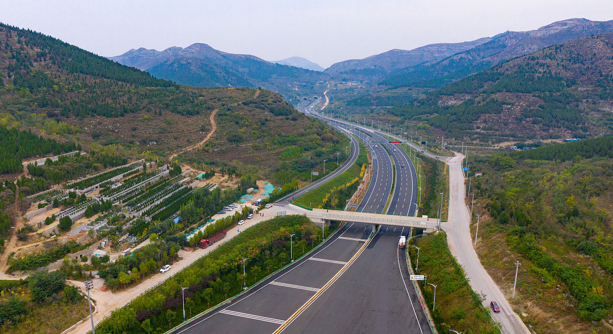 济菏高速公路图片