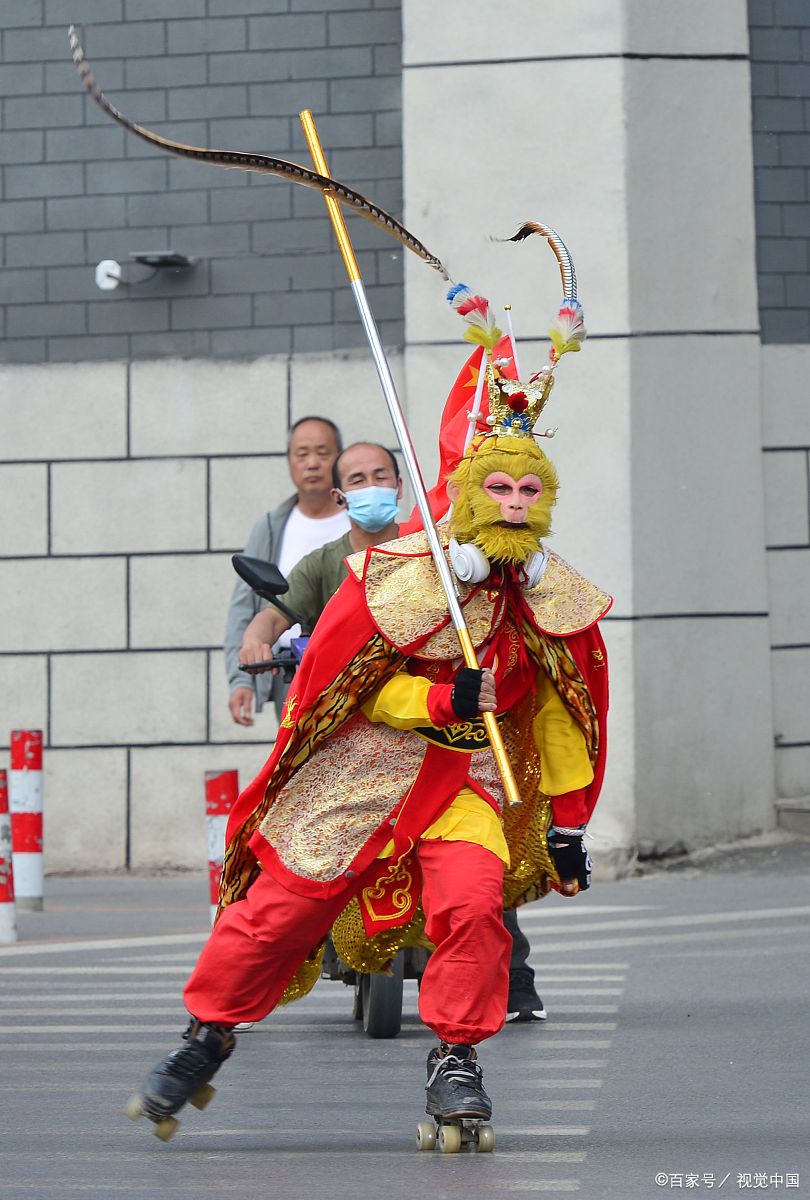 关于孙悟空与十二金仙之战力对比,老夫愿为读者朋友们细细道来
