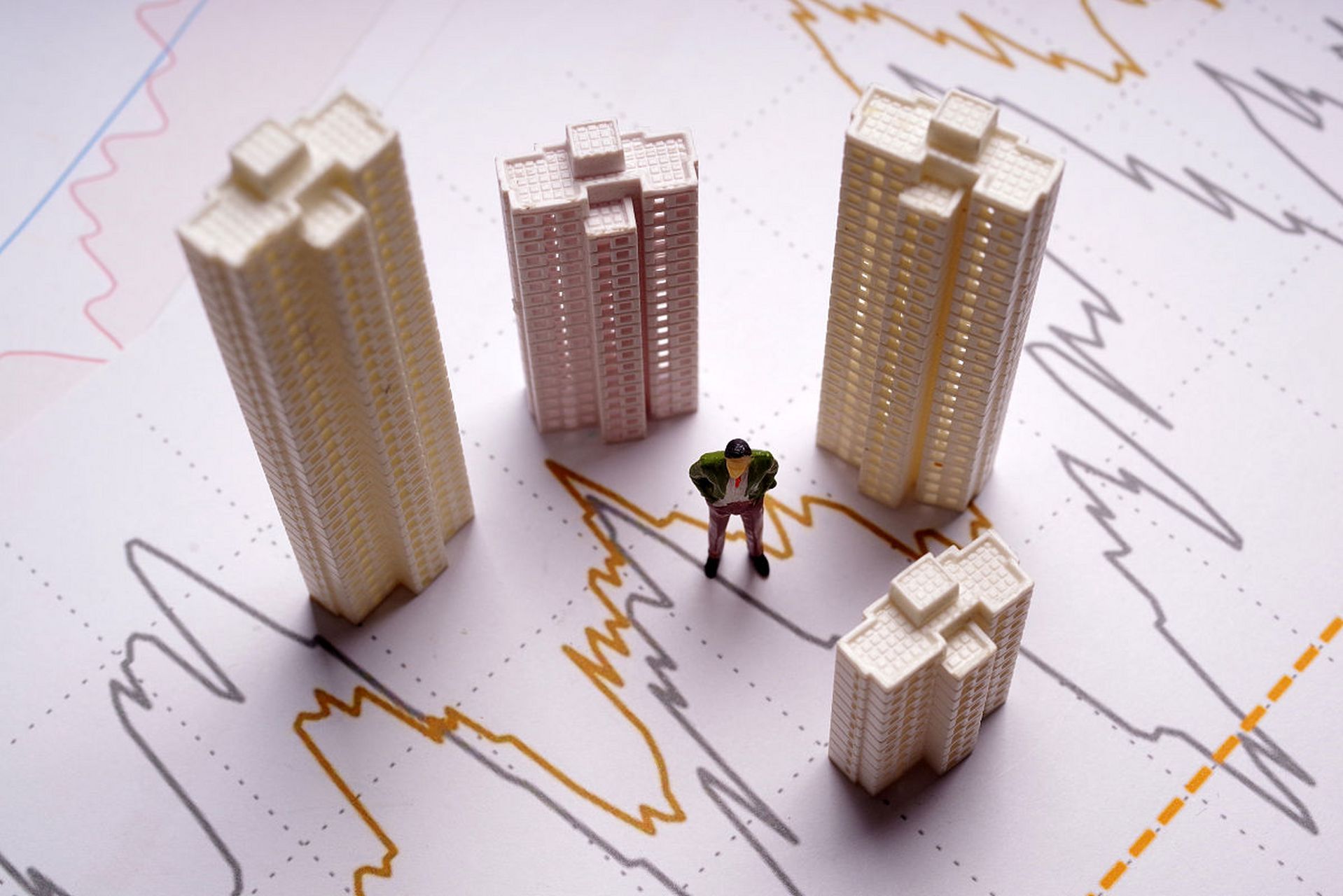 投资性房地产的范围包括: 已出租的土地使用权,持有并准备增值后转让