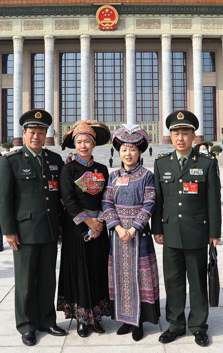 韦昌进少将,荣升海南省军区政委,至少还能为人民服务几年
