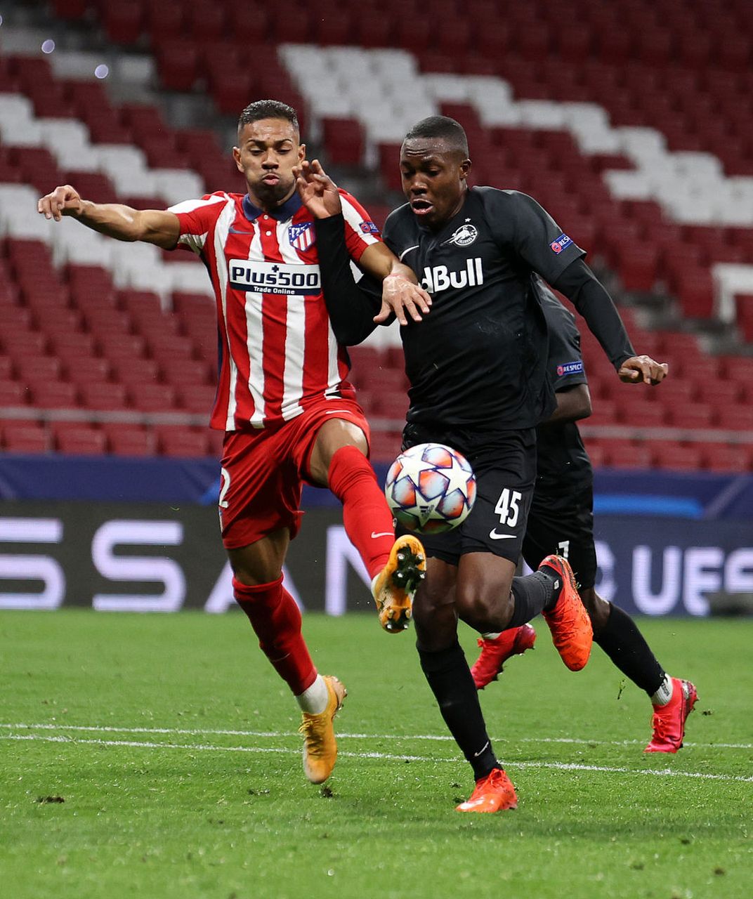 015 萨尔茨堡vs马竞     平   让胜  1;1  2:2 马竞这只球队的防守