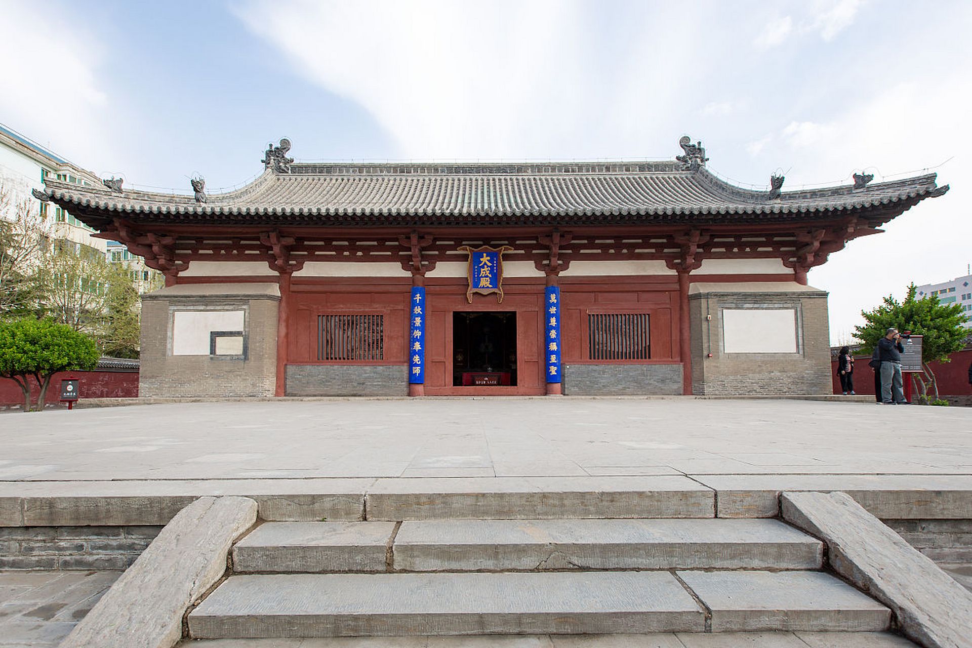 我国古代礼制坛庙,作为古代礼仪性的祭祀建筑,体现了古人对神灵的崇敬