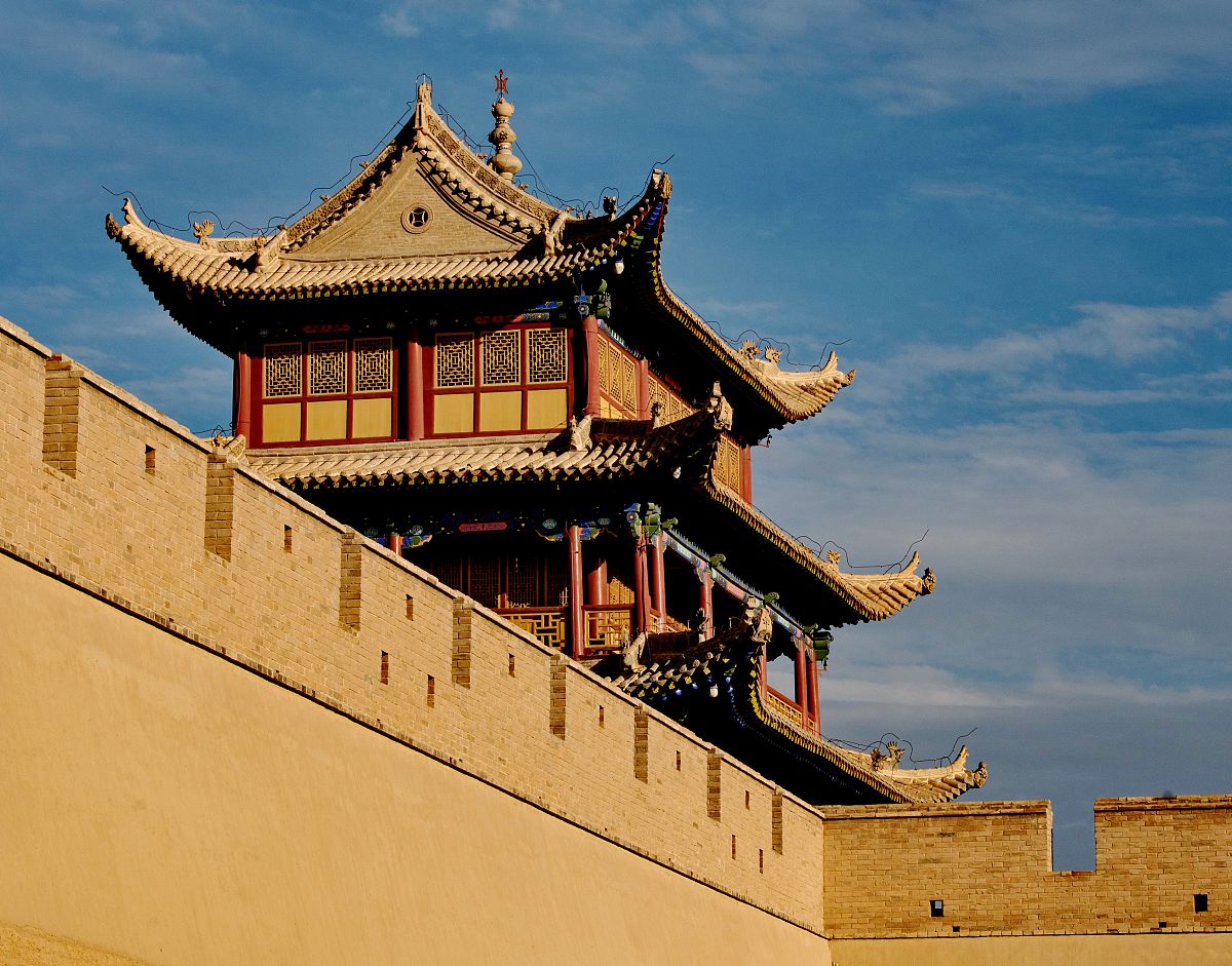 嘉峪关,天下第一关,是我们甘肃的一部分,这两天看到许许多多人为