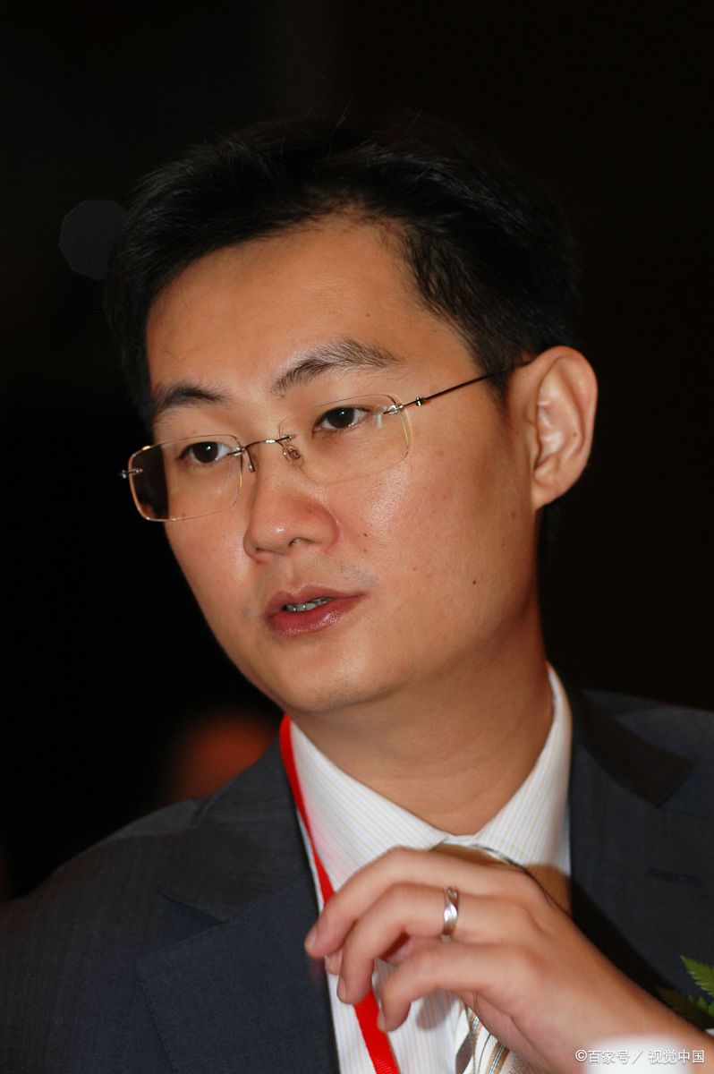 近日,腾讯市值达到新高度,超过两个阿里巴巴的市值