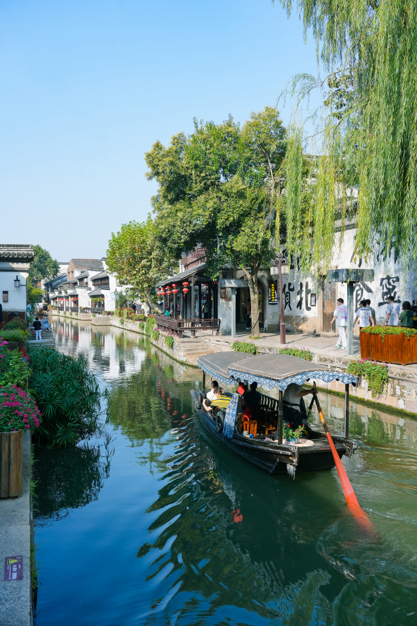 浙江湖州旅游必去十大景点,包括莫干山,安吉竹博园,南浔古镇,太湖旅游