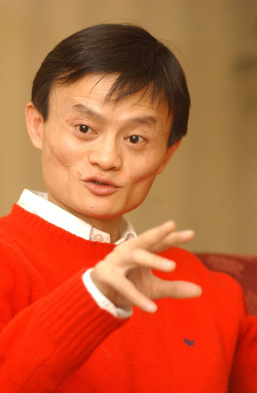 马云(jack ma)是中国著名的企业家和慈善家,他的故事充满了传奇色彩.