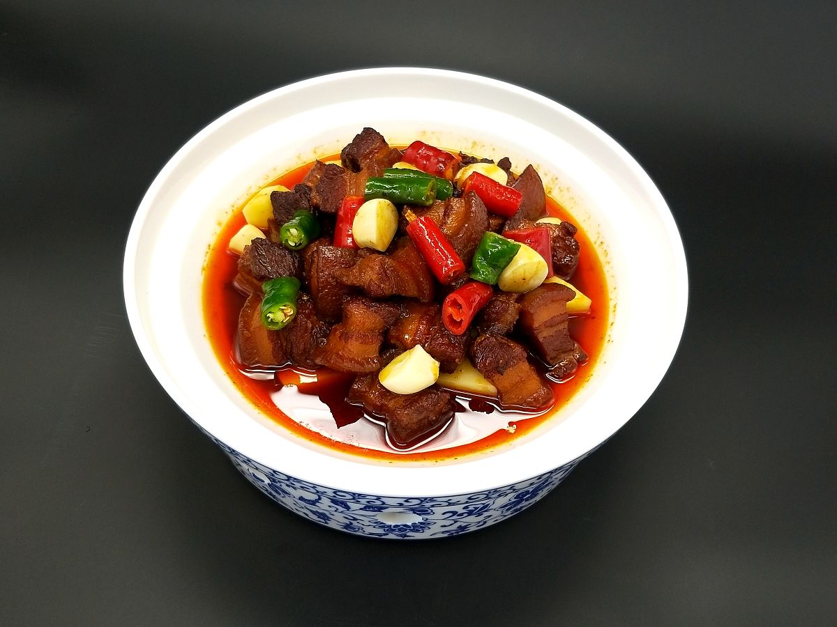 湖南长沙"毛家红烧肉"的由来和制作方法