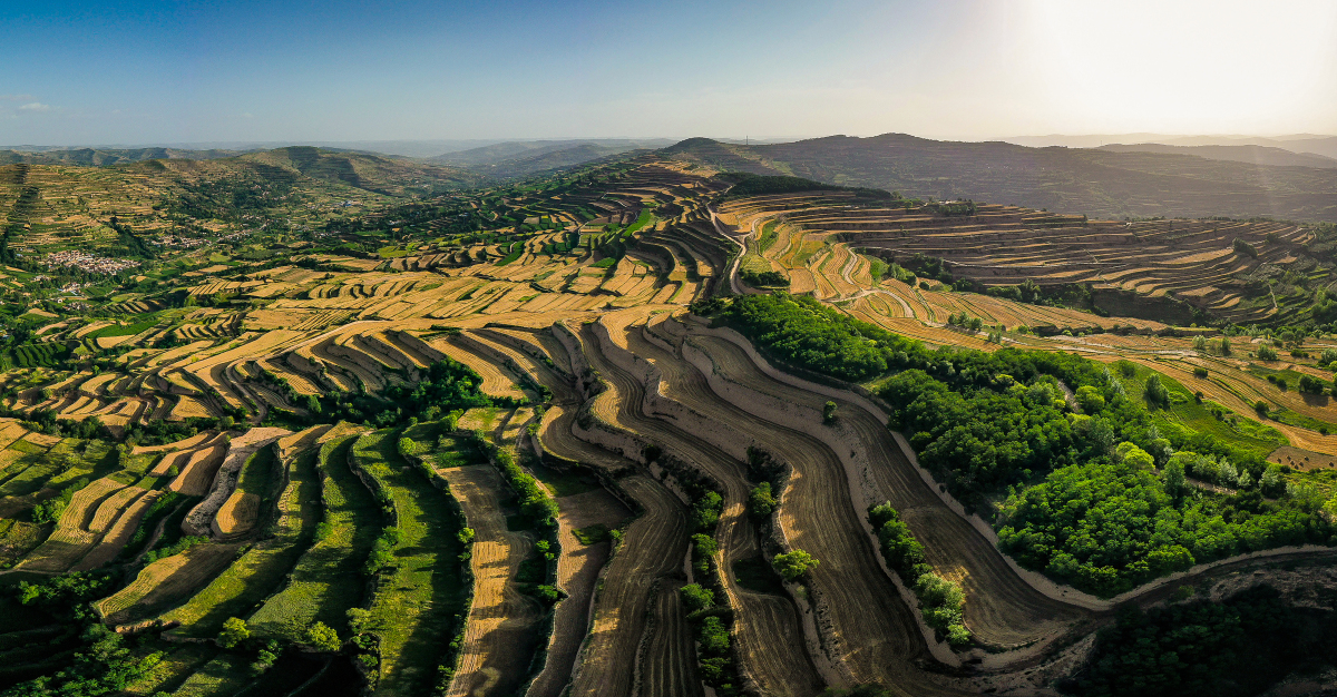 甘肃的临夏回族自治州,夏天的文化和风景有哪些特色?