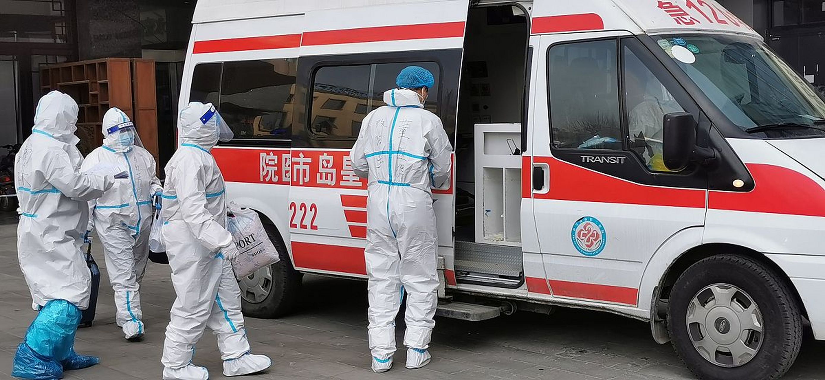 韩国急救车找不到医院辗转数小时  近日,韩国医疗界陷入了一场前所