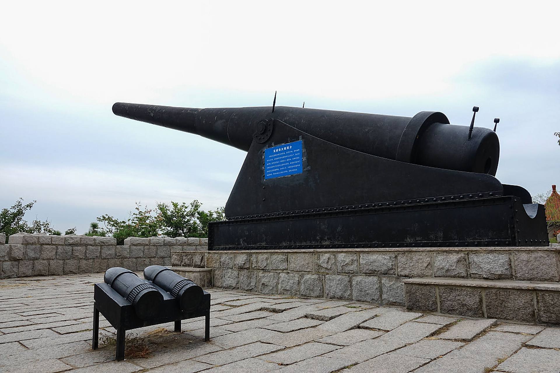 这座炮台曾经是沙俄侵略的象征,现在是一个博物馆,展示了当时的历史和