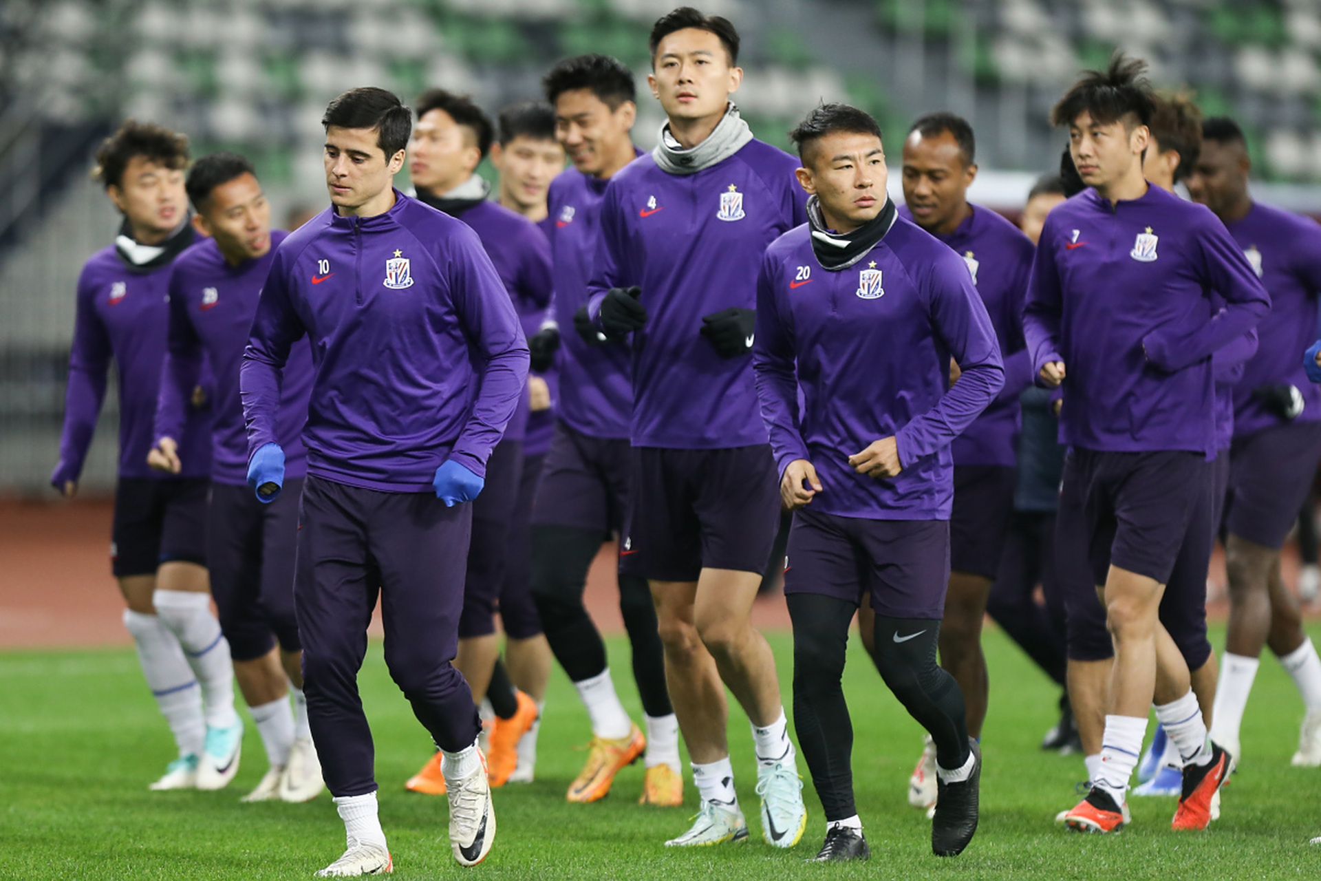 上海申花足球队招录年轻球员标准包括技术能力,身体素质,战术意识