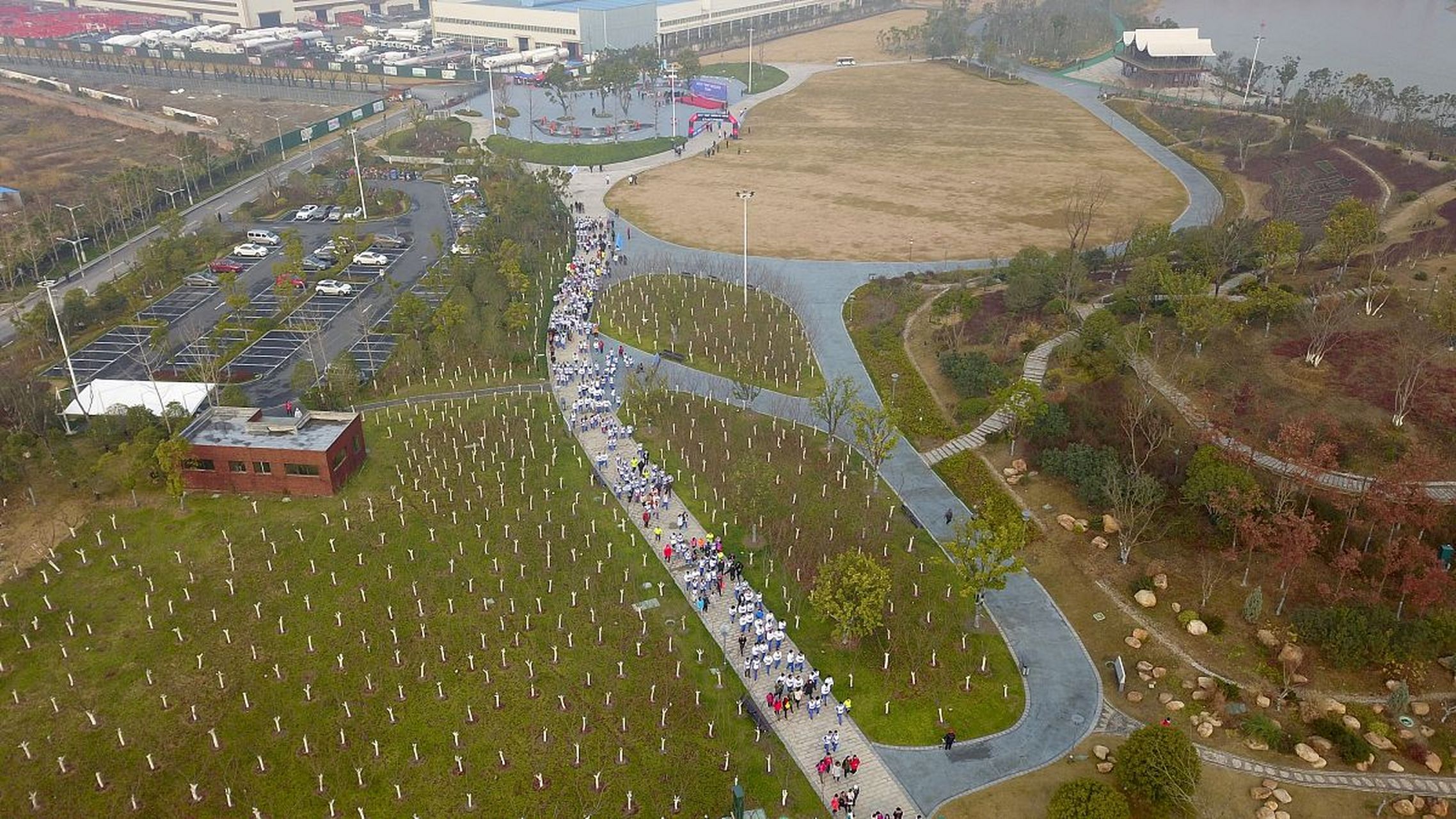 夏日闪光旅行家#扬州红山体育公园是一个充满活力与自然之美的地方.