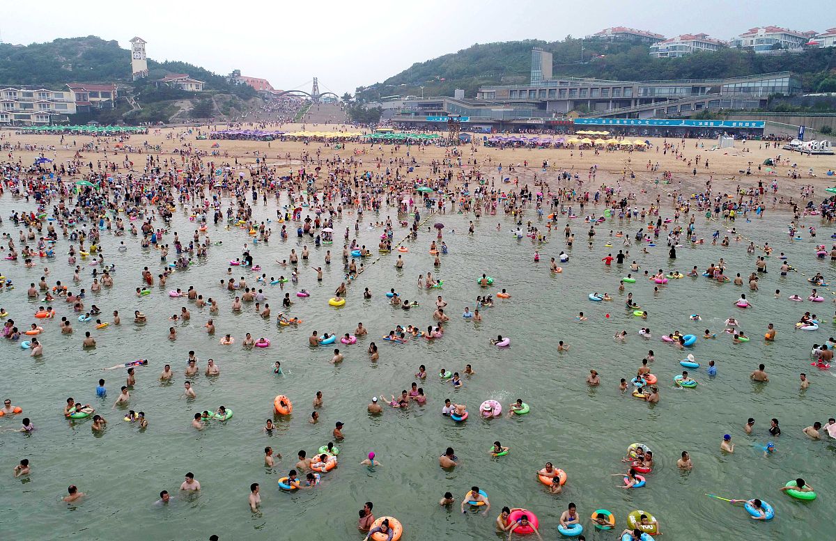 夏天到厦门的海滨浴场游玩如何?